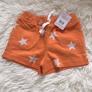 Primary Baby Play Shorts White Stars on Cantaloupe 3-6M